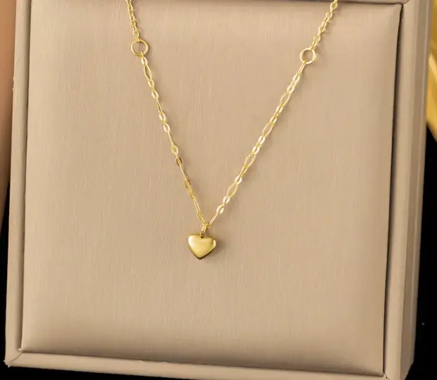 [Xlh141] Collar de oro de corazón de costura 