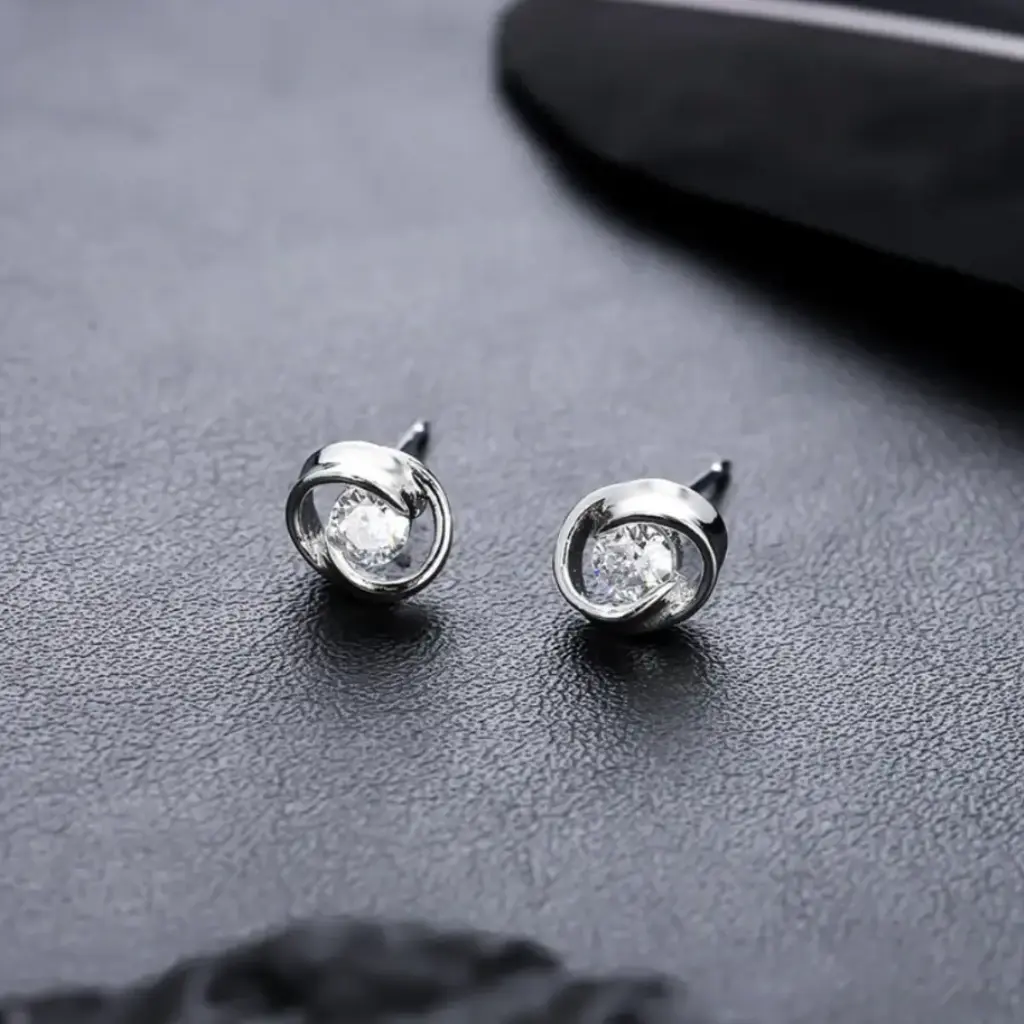 [X729-A] Aretes Cute Circonita (Blanco)