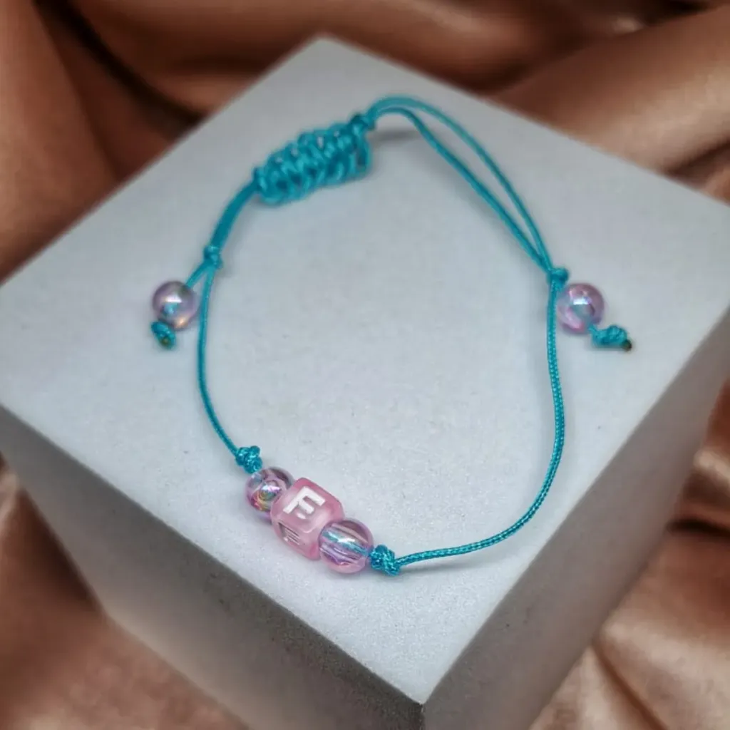 [TiniAcc-153] Pulsera Hilo Fabiana