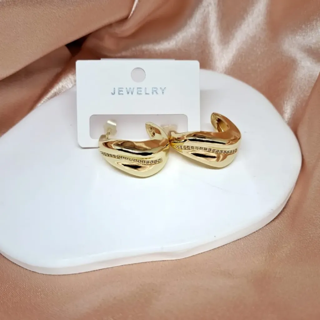 [44904046] Aretes Geometría Dorada