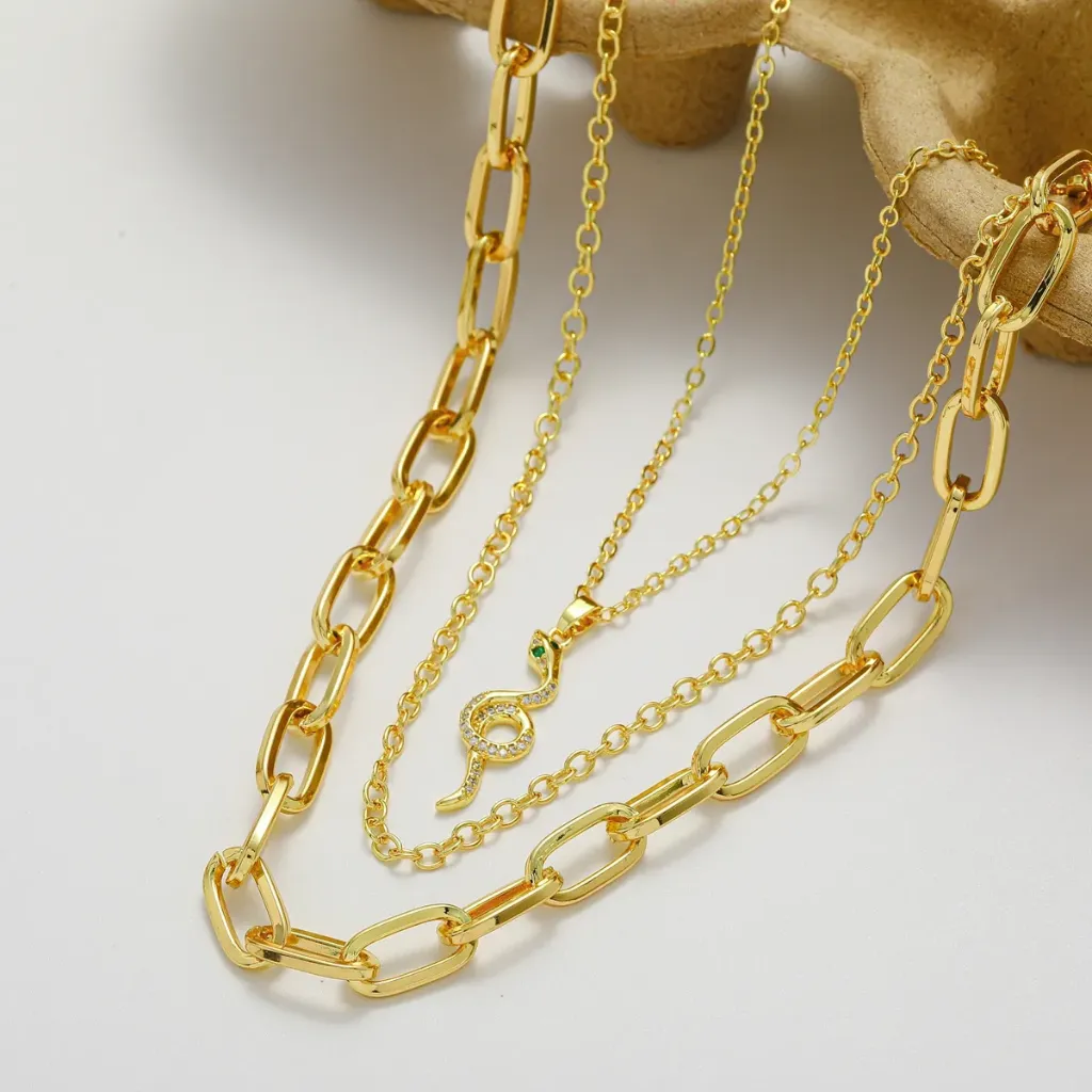 [46909920] Collar Aura