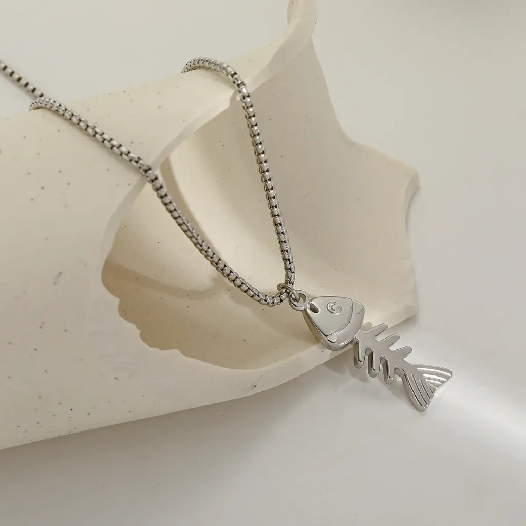 [47099377] Collar Bela