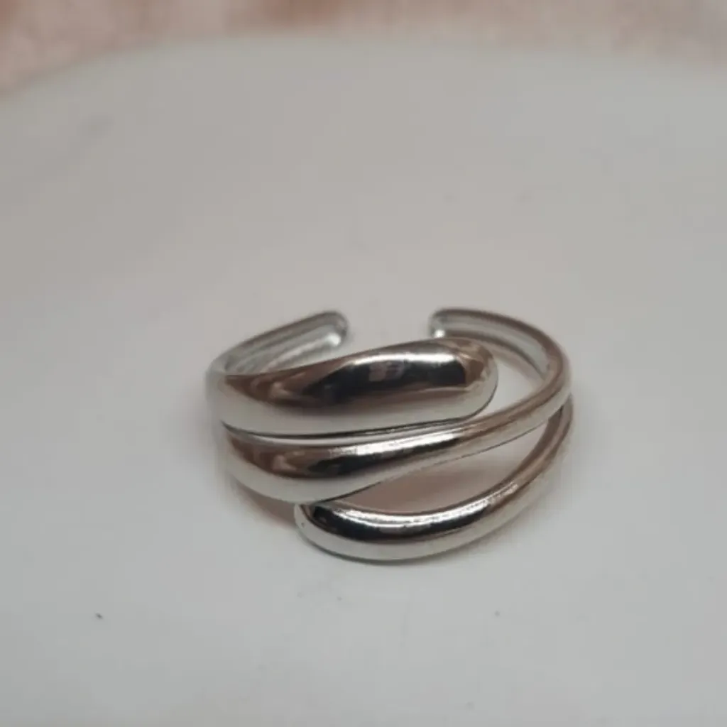 Anillo Iru