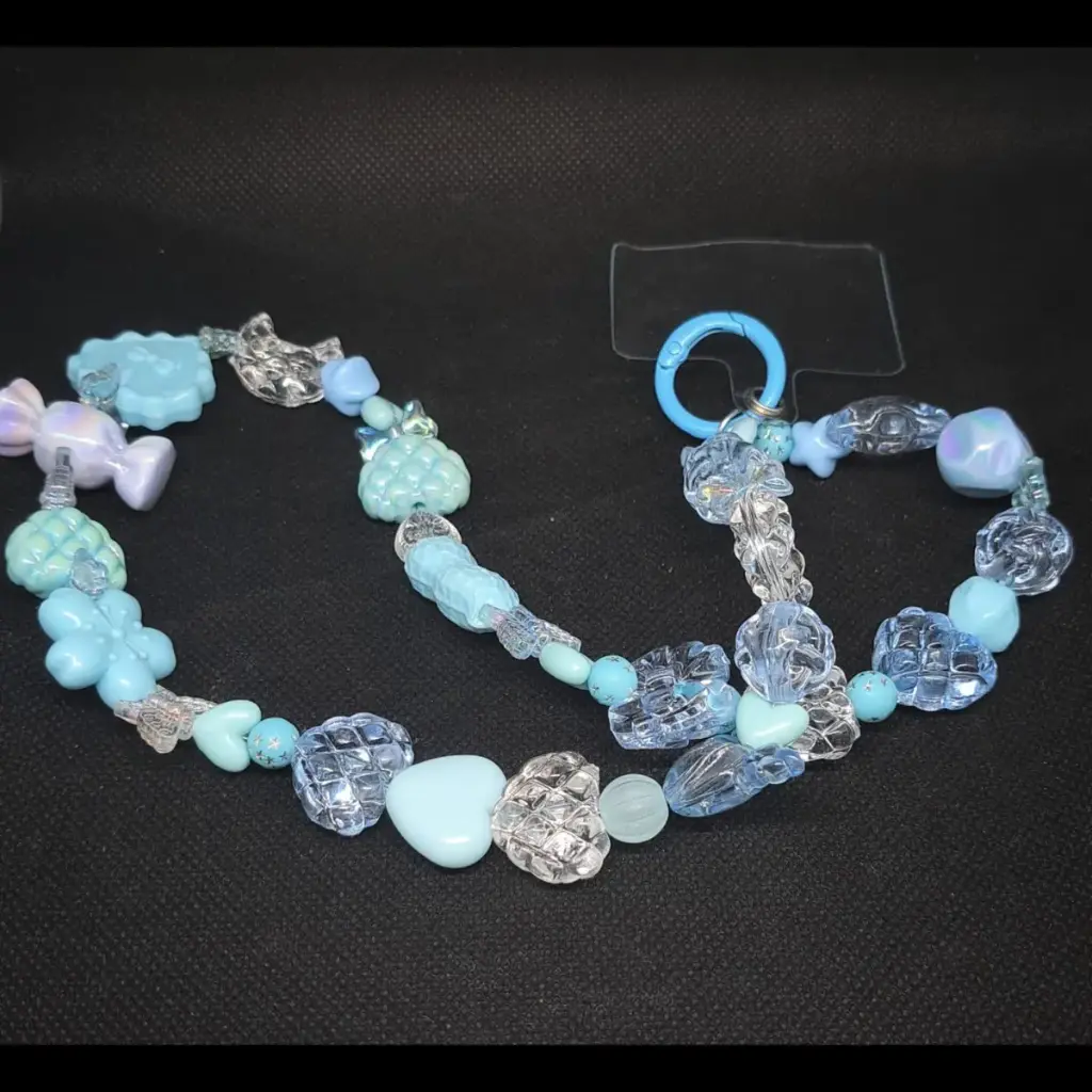 Correa de Muñeca para Teléfono – Kawaii Celeste Long