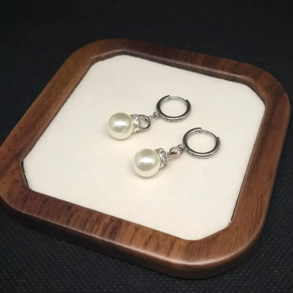 [TiniAcc-51] Aretes Silvana