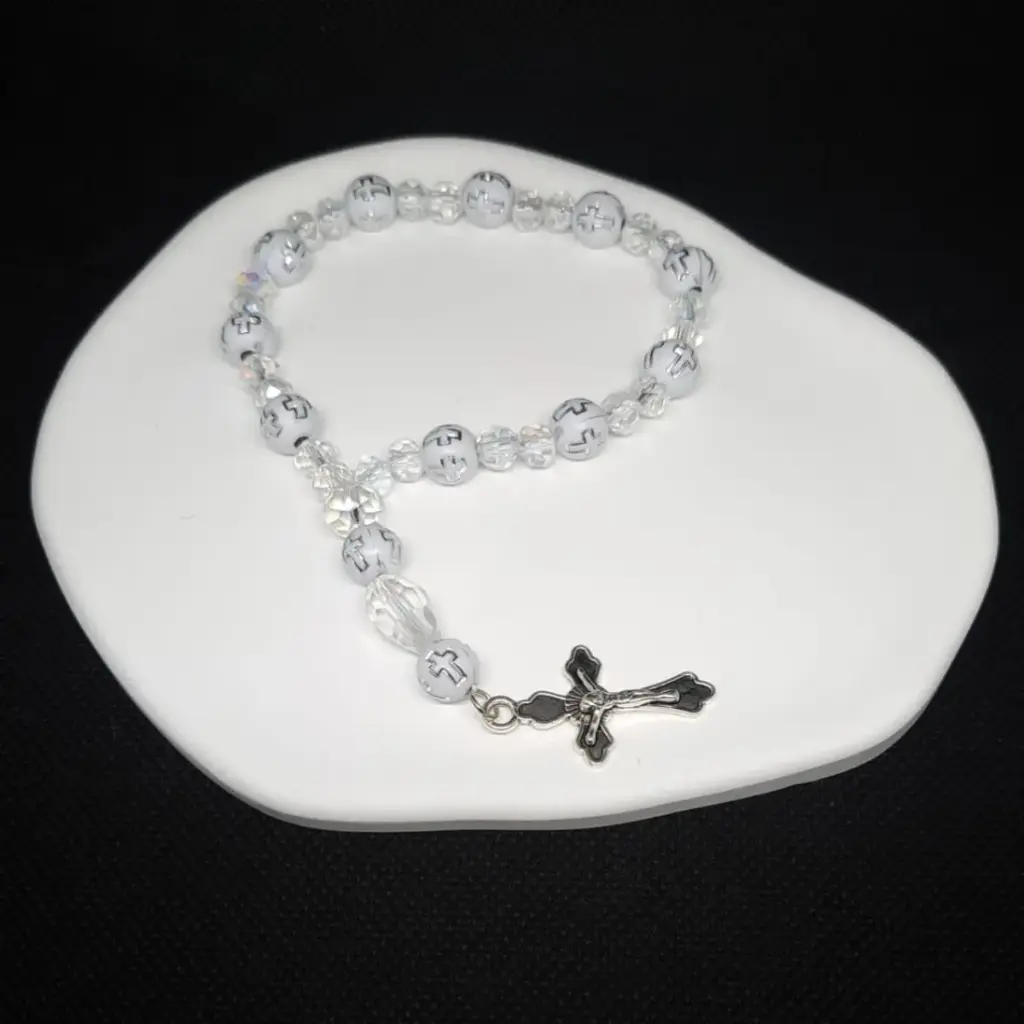 [TiniAcc-72] Mini Rosarios con Cruz y Dije Crucifijo Cuentas Blancas